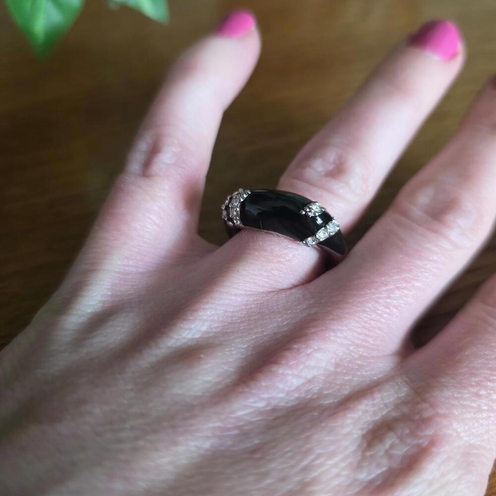 VINTAGE SILVER PLATED BLACK ENAMEL CRYSTAL MEN WOMEN UNISEX SIGNED RING SIZE 6